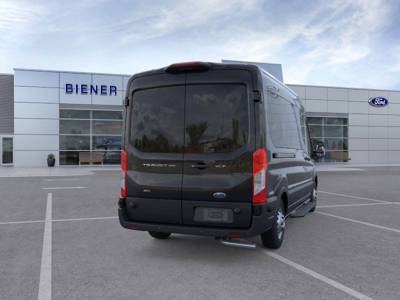 Transit Passenger Van 350 XLT Medium Roof w/148" WB