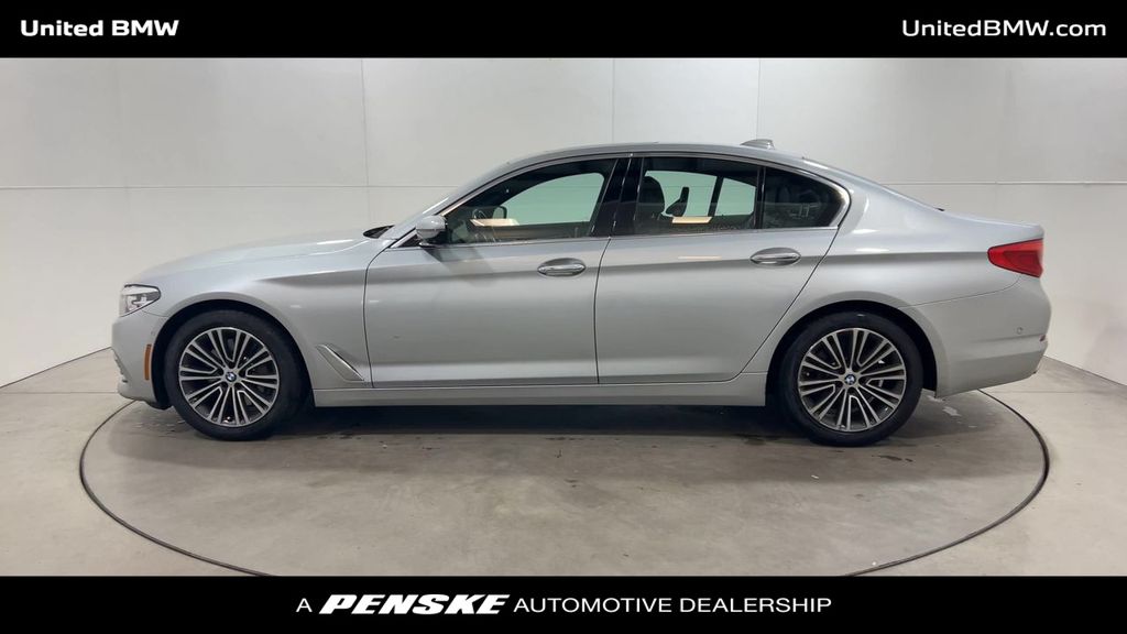 2018 BMW 5 Series 540i 5