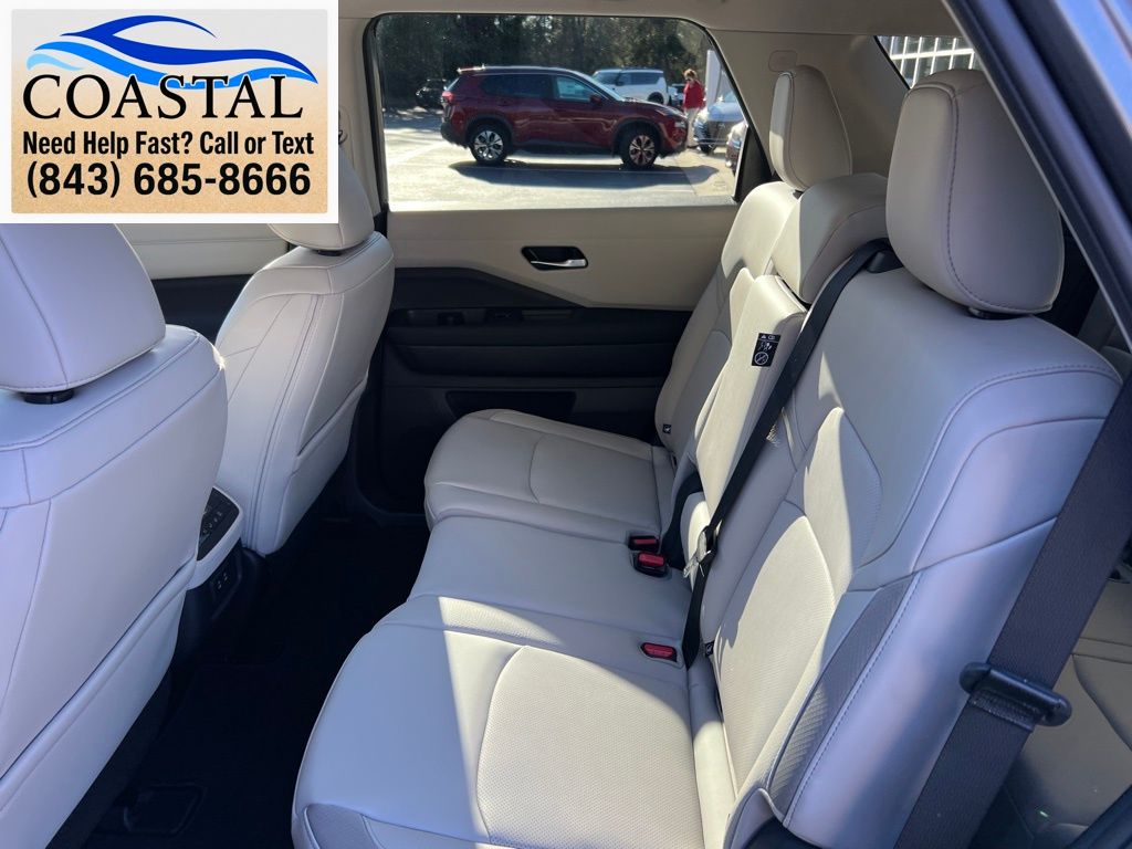 2026 Nissan Pathfinder SL Gray at Lugoff Nissan