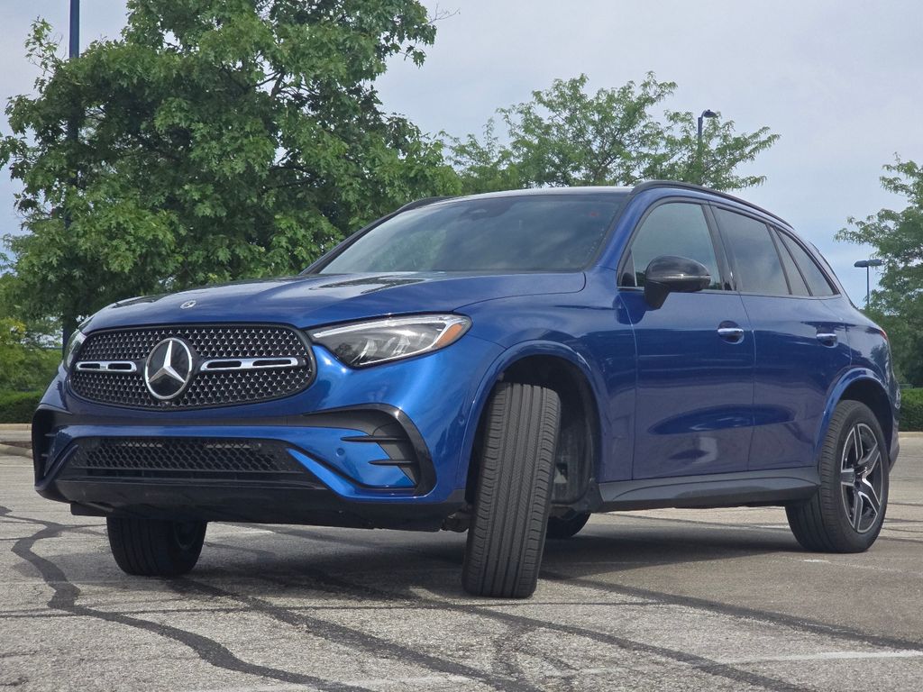 Certified Used 2026 Blue Mercedes-Benz GLC 300 image 14