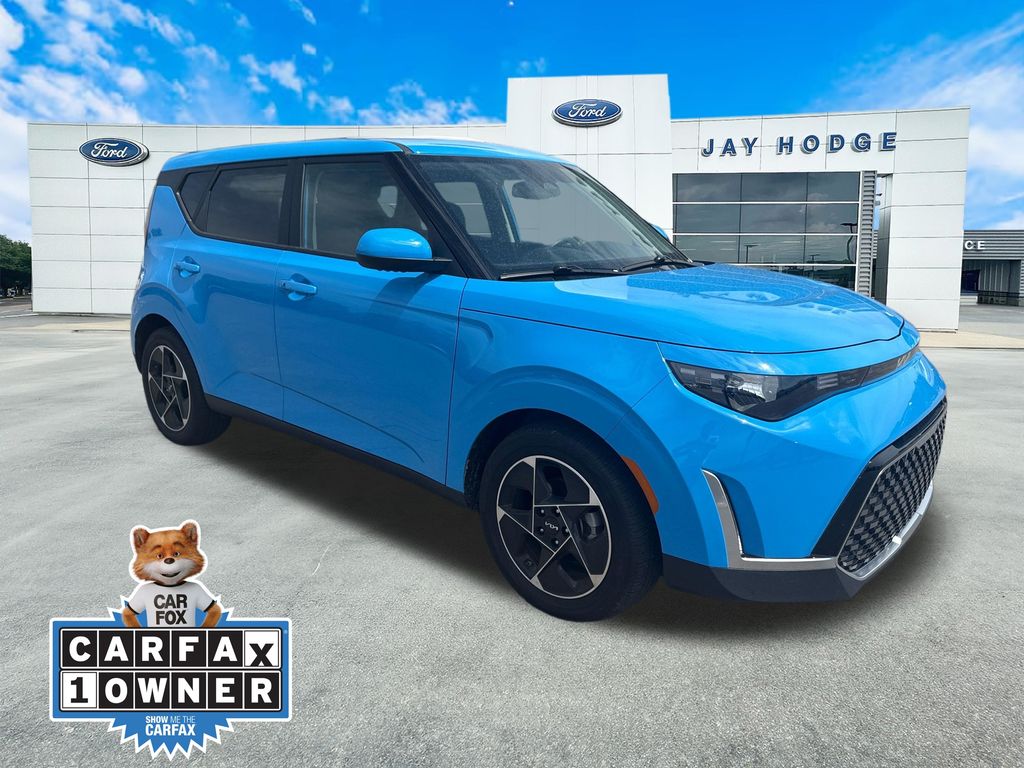 Surf Blue 2025 Kia Soul SUV / Crossover Front-Wheel Drive Continuously Variable Transmission
