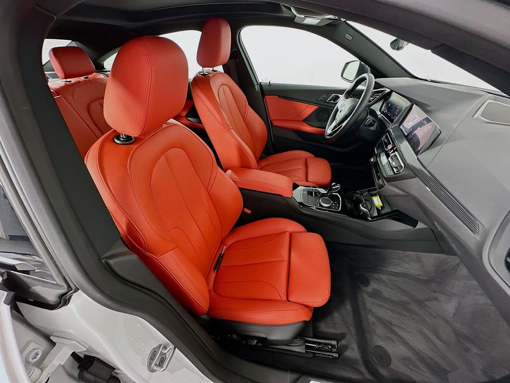 Thumbnail: 2024 BMW 2 Series - 28