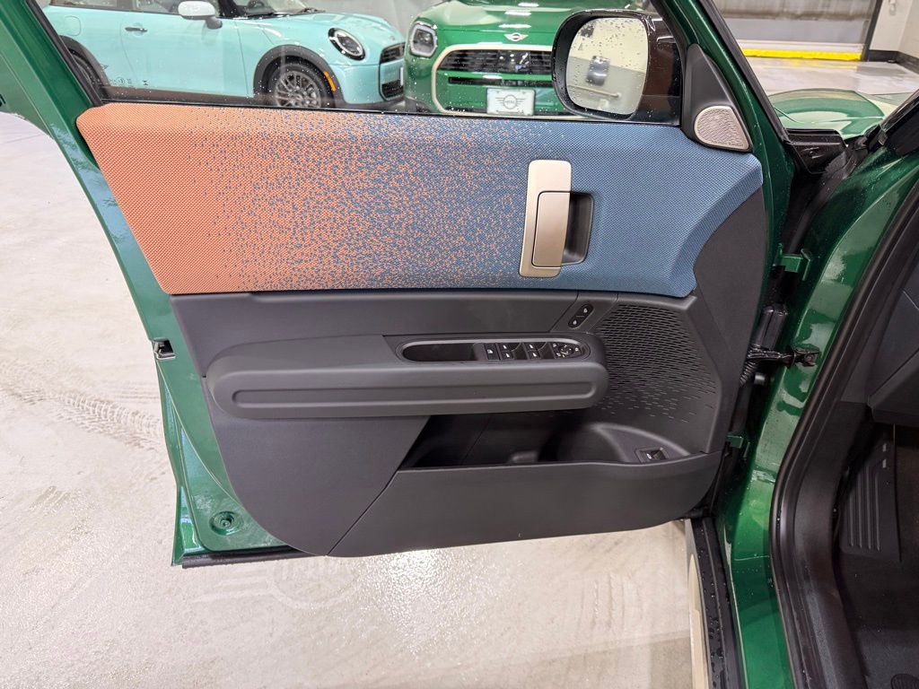 Thumbnail: 2026 MINI Cooper Countryman - 10