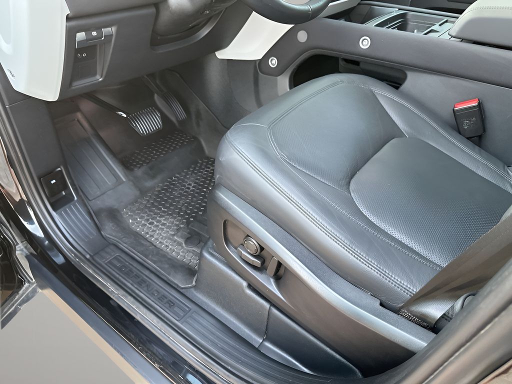 Used Car 2023 Land Rover Defender 110  Se For Sale Under $60,000 In Austin, Texas