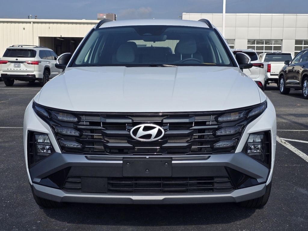 Used 2026 White Hyundai SEL image 2
