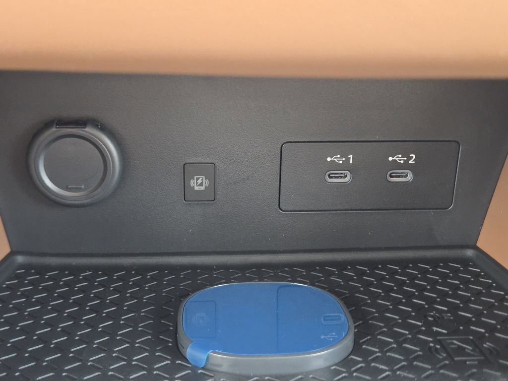 2026 Nissan Pathfinder Platinum Black at Bravo Nissan