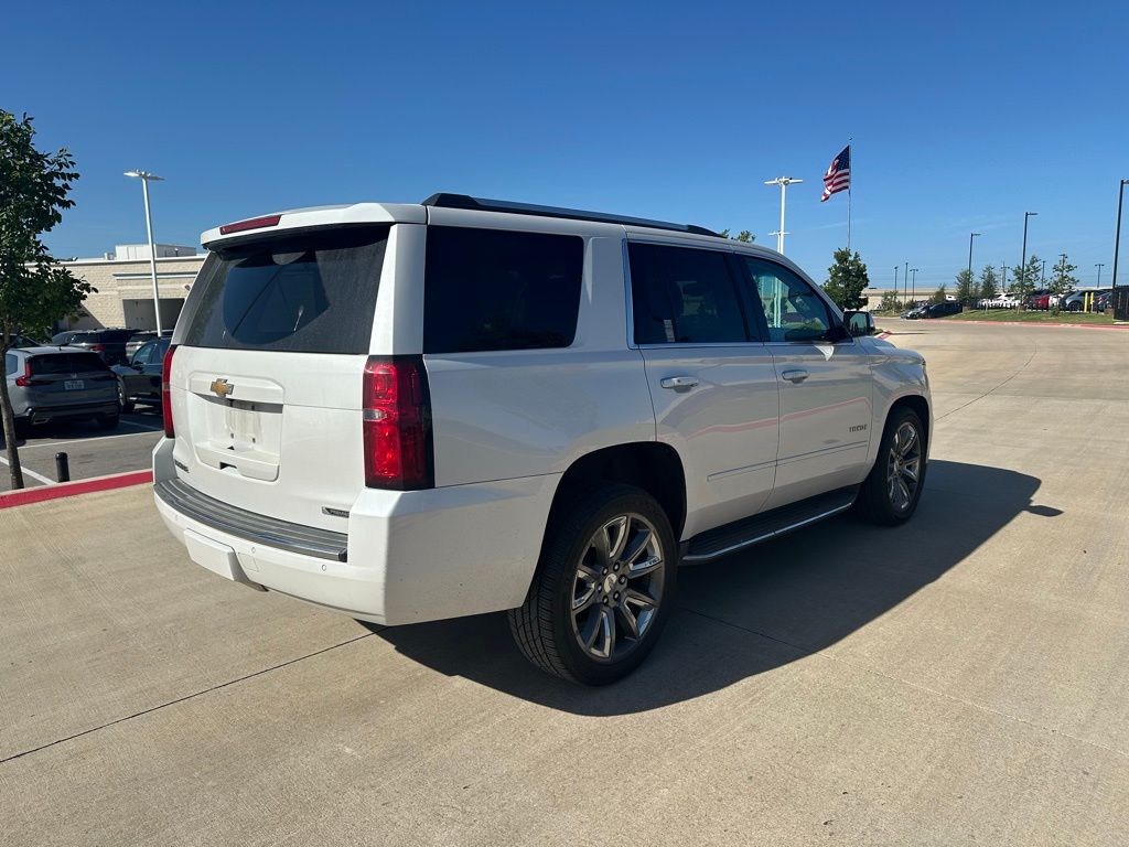 Thumbnail: 2017 Chevrolet Tahoe - 3