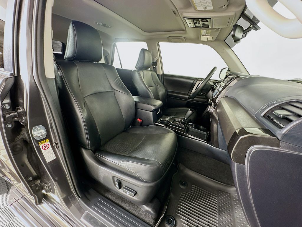 2019 Toyota 4Runner Nightshade 28
