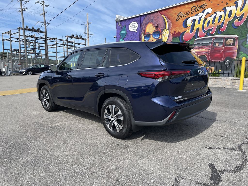 Used 2022 Toyota Highlander SUV