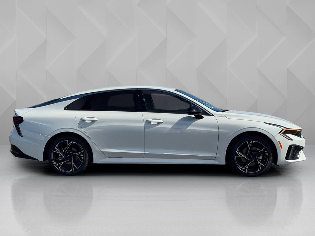 New 2026 Kia K5 Sedan