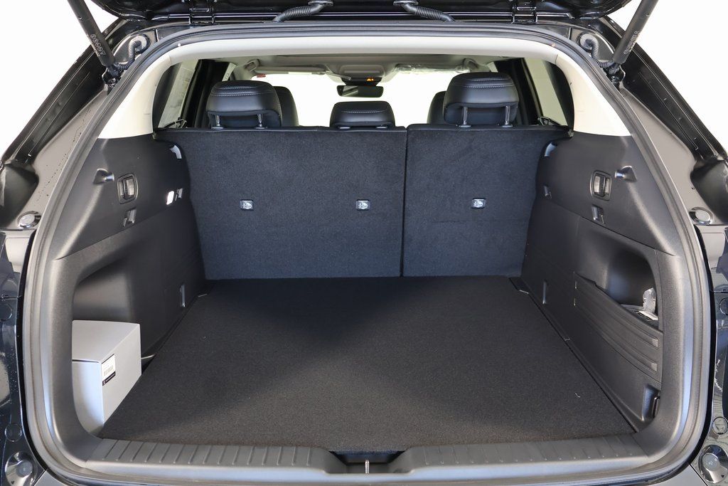 Thumbnail: 2026 Mazda CX-50 - 8