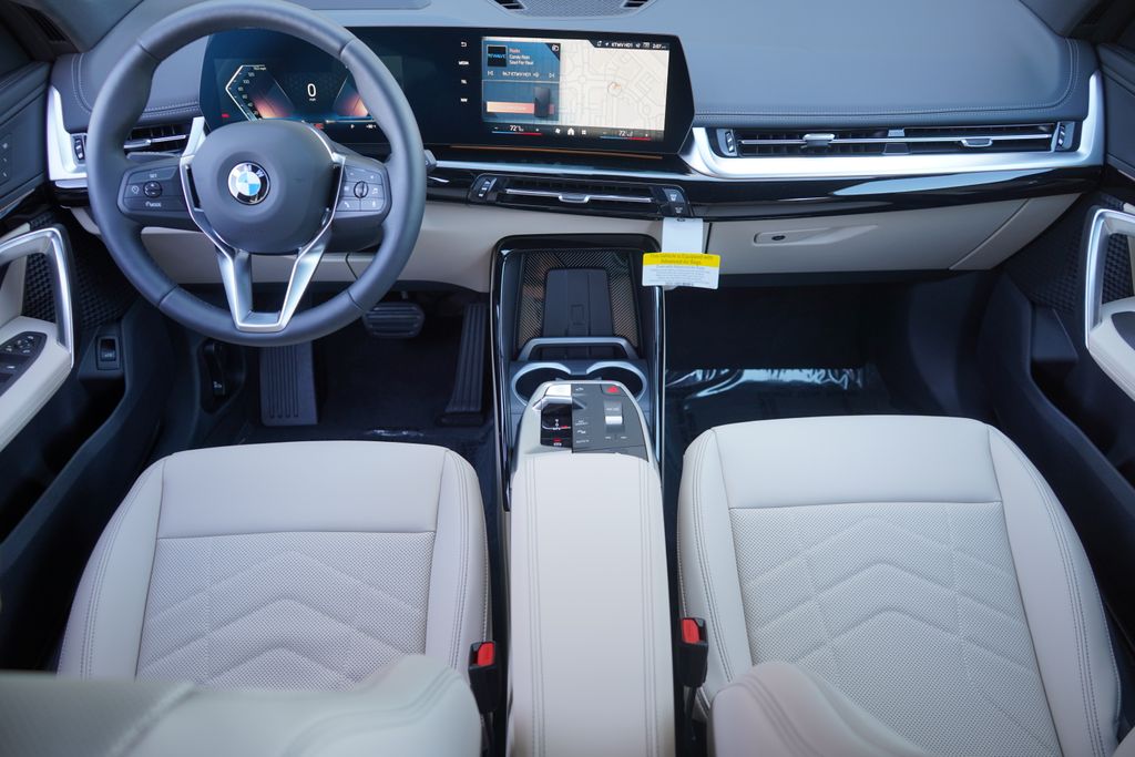 2025 BMW X1 xDrive28i 13