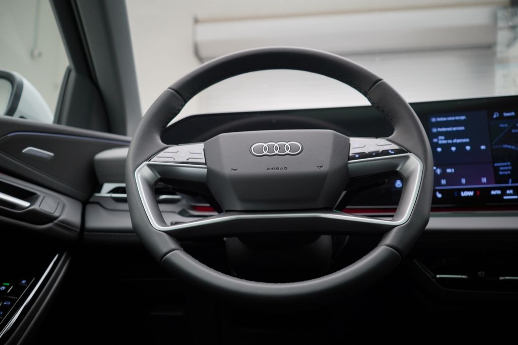 2025 Audi Q6 e-tron Premium 13
