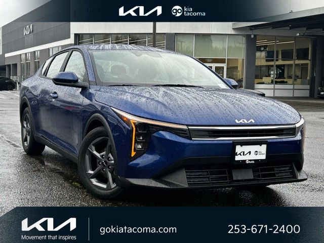 2025 Kia K4 LXS FWD