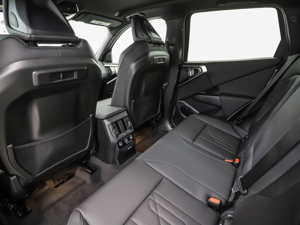 Thumbnail: 2026 BMW X3 - 22