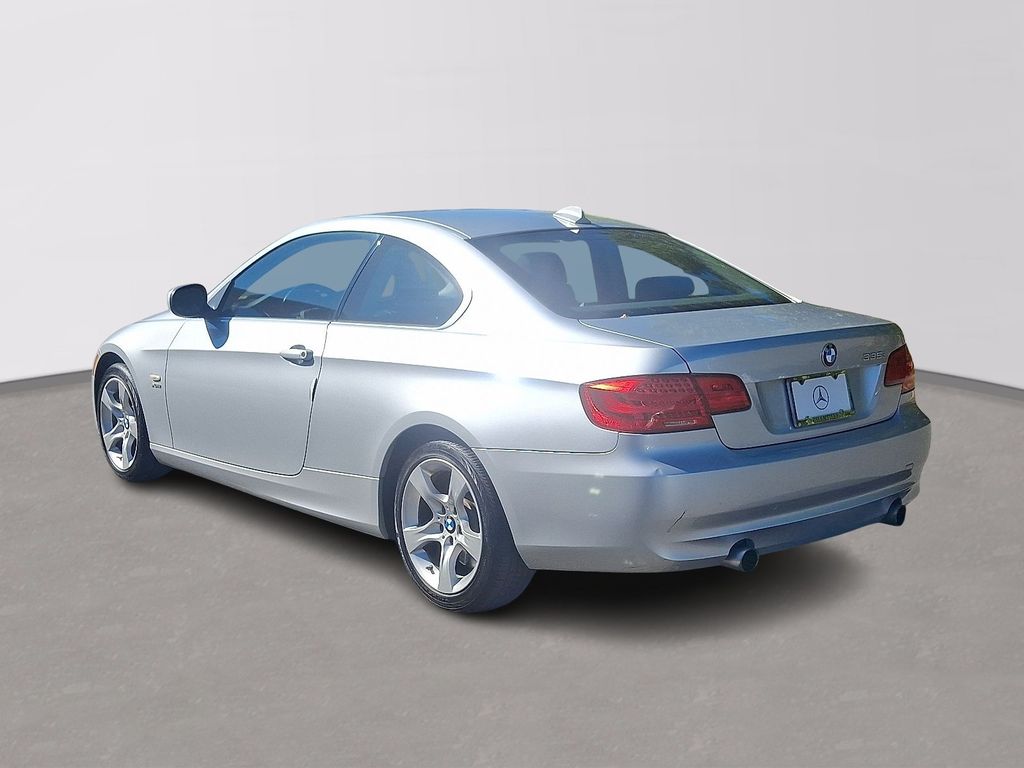 Thumbnail: 2013 BMW 3 Series - 6