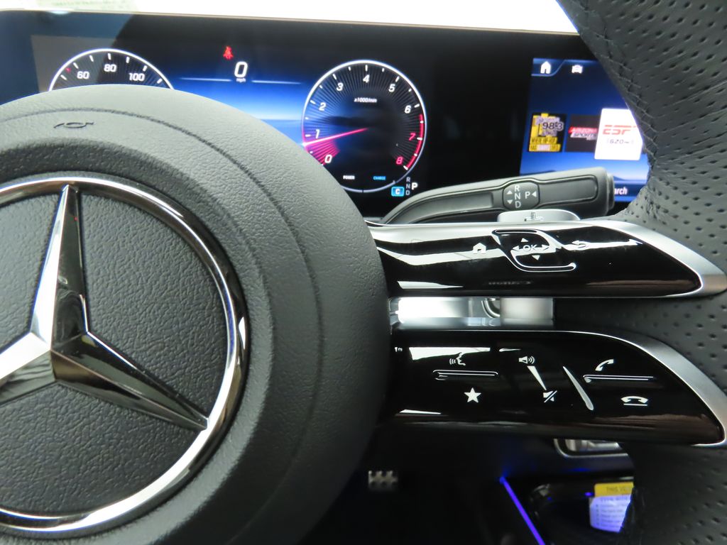 Thumbnail: 2025 Mercedes-Benz GLB - 12