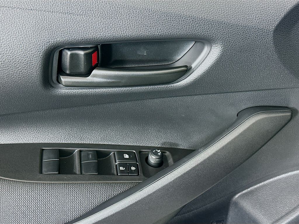 Thumbnail: 2025 Toyota Corolla - 18