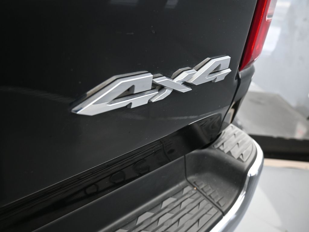 Used 2023 Diamond Black Crystal Pearlcoat Ram Laramie image 47