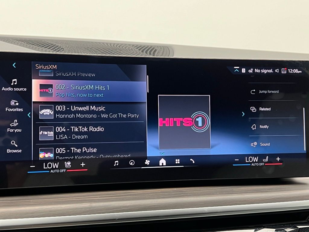 Thumbnail: 2026 BMW X5 - 14