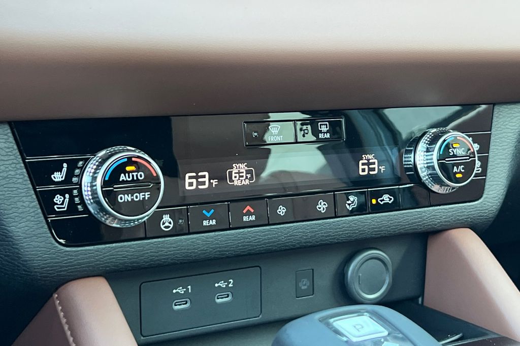 2026 Mitsubishi Outlander SEL - Photo 23