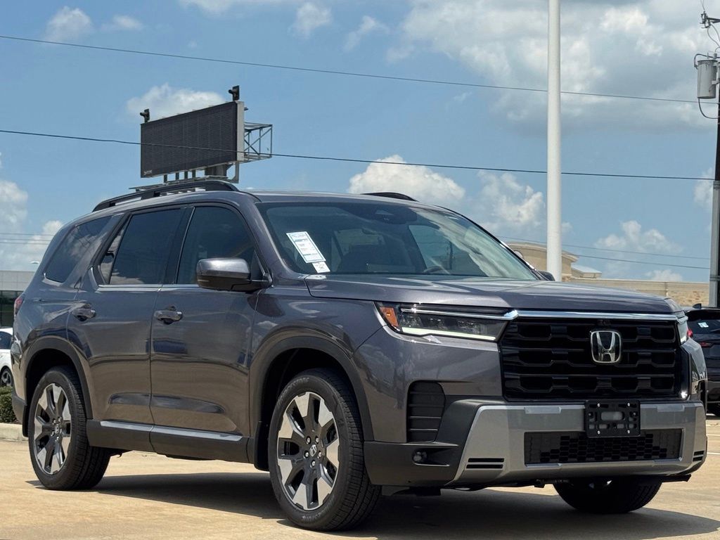 2026 Honda Pilot Elite  at Classic Honda Galveston