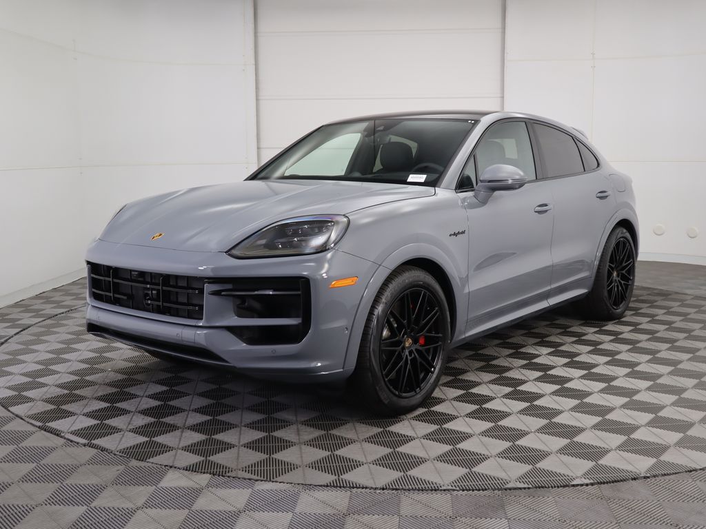 Thumbnail: 2025 Porsche  - 1