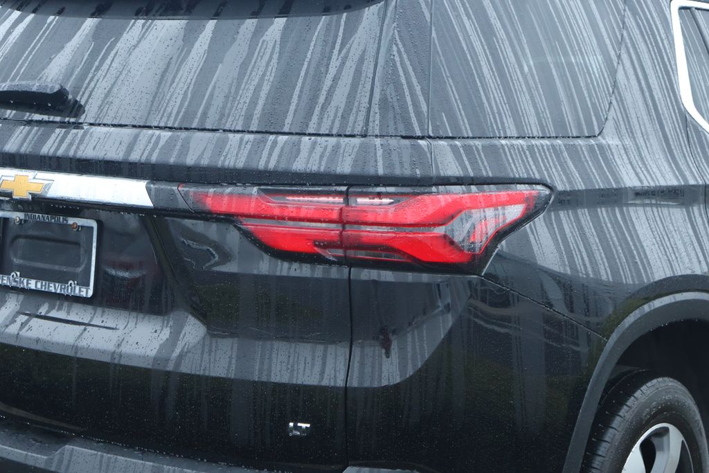 Thumbnail: 2023 Chevrolet Traverse - 9