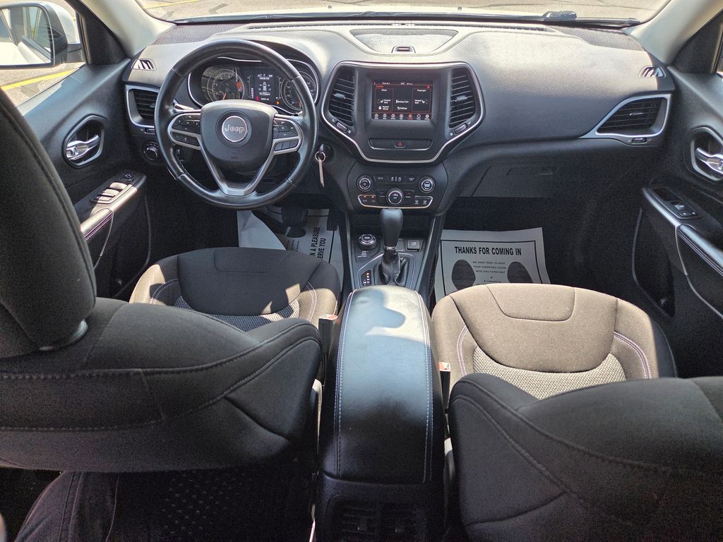 2020 Jeep Cherokee Latitude