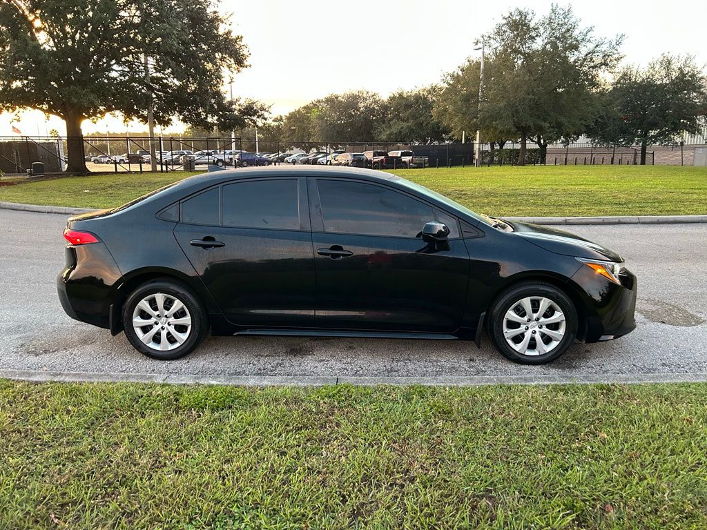 Thumbnail: 2025 Toyota Corolla - 6