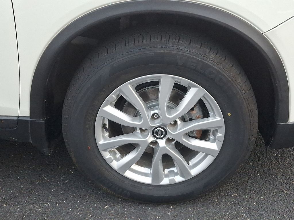 Thumbnail: 2020 Nissan Rogue - 8