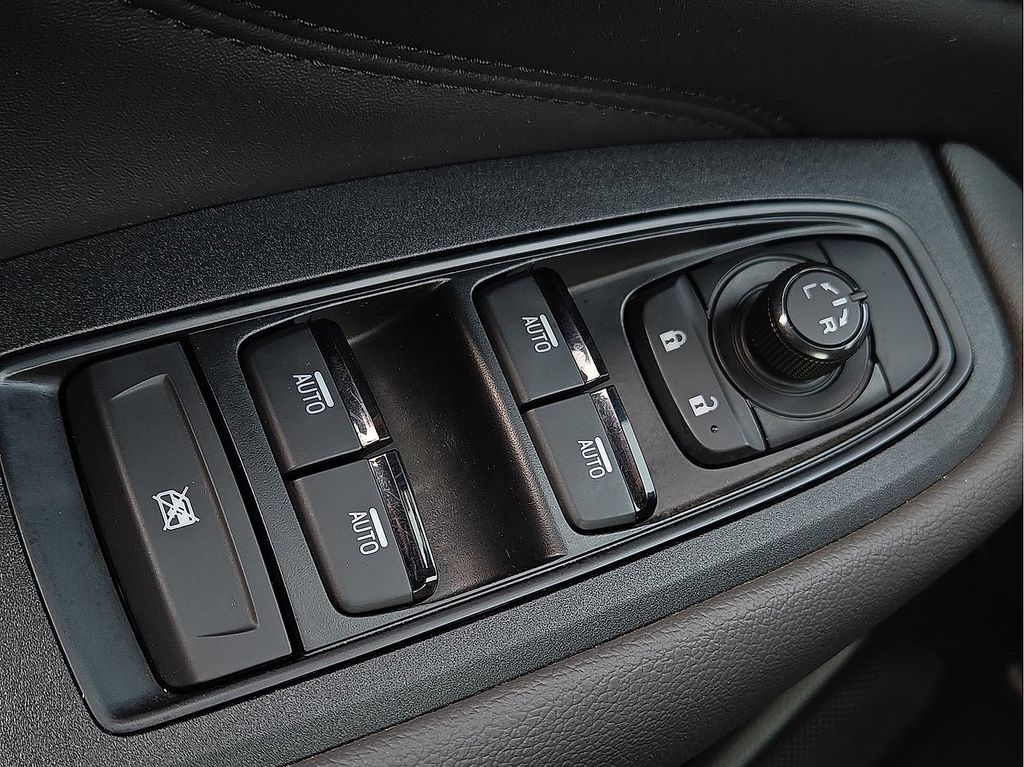 Used 2025 Subaru Outback For Sale in Farmington, AR