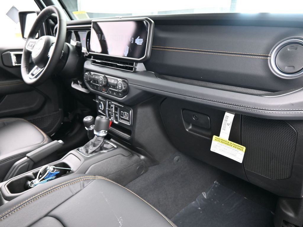 New 2026 Black Clearcoat Jeep Sahara image 40