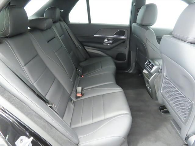 Thumbnail: 2026 Mercedes-Benz GLE - 22