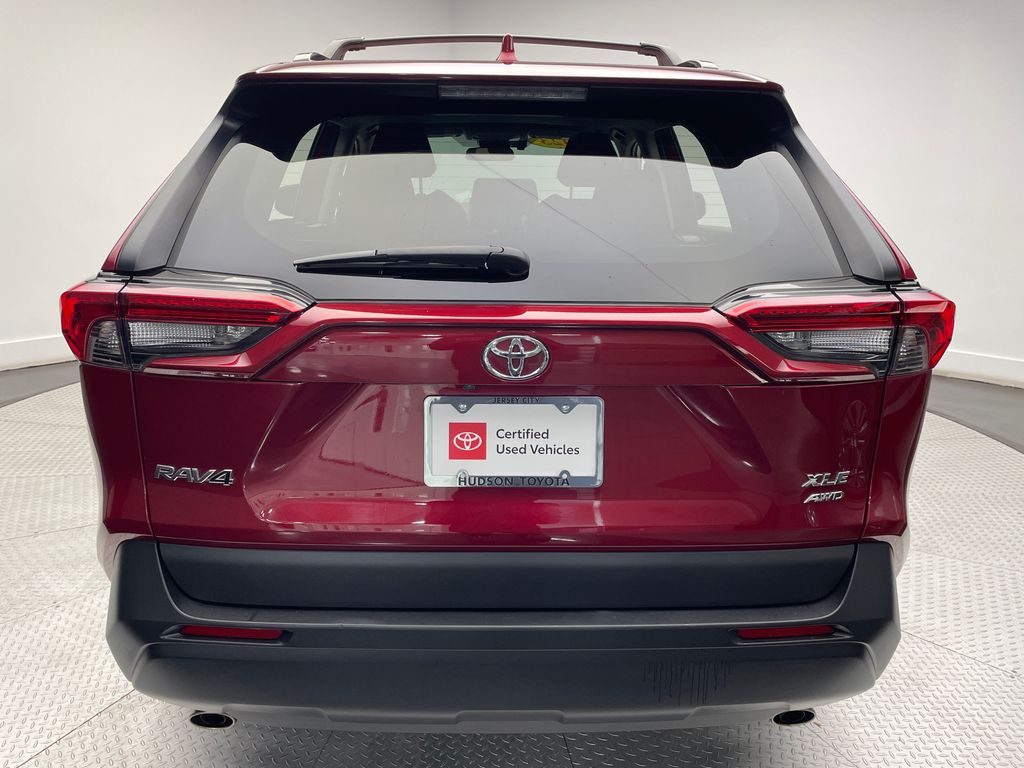 2023 Toyota RAV4 XLE 6