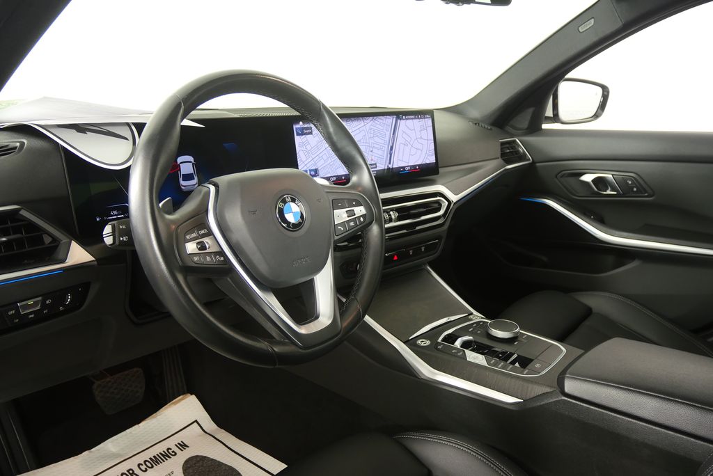 Thumbnail: 2024 BMW 3 Series - 13