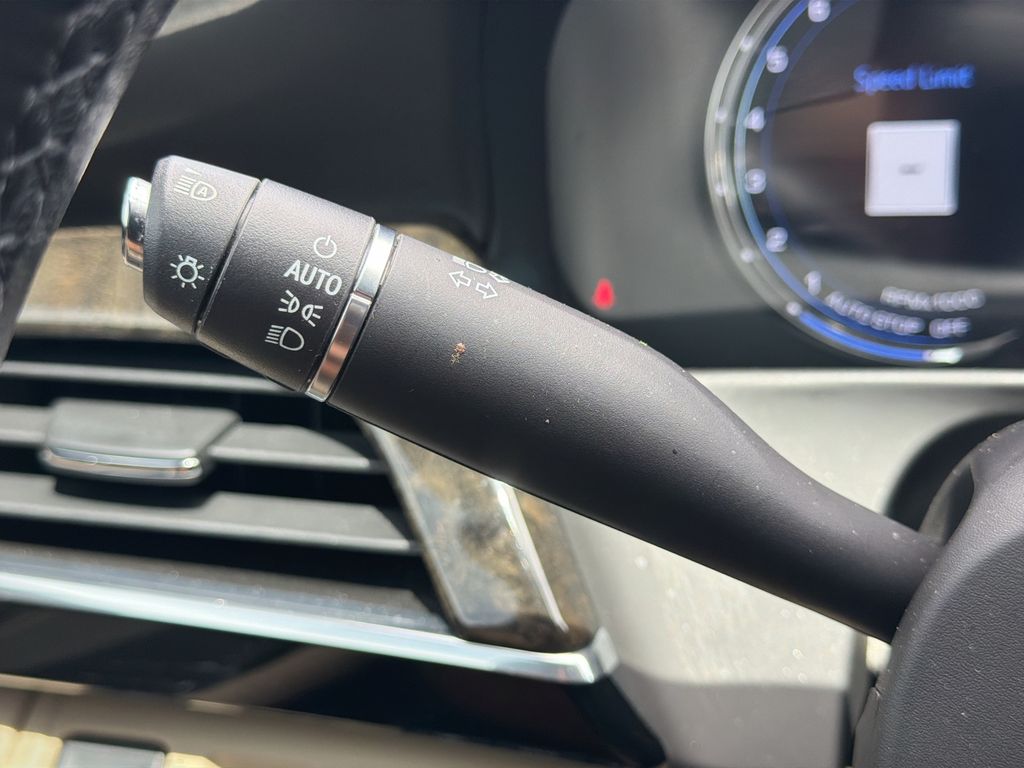 Thumbnail: 2019 Cadillac CT6 - 28