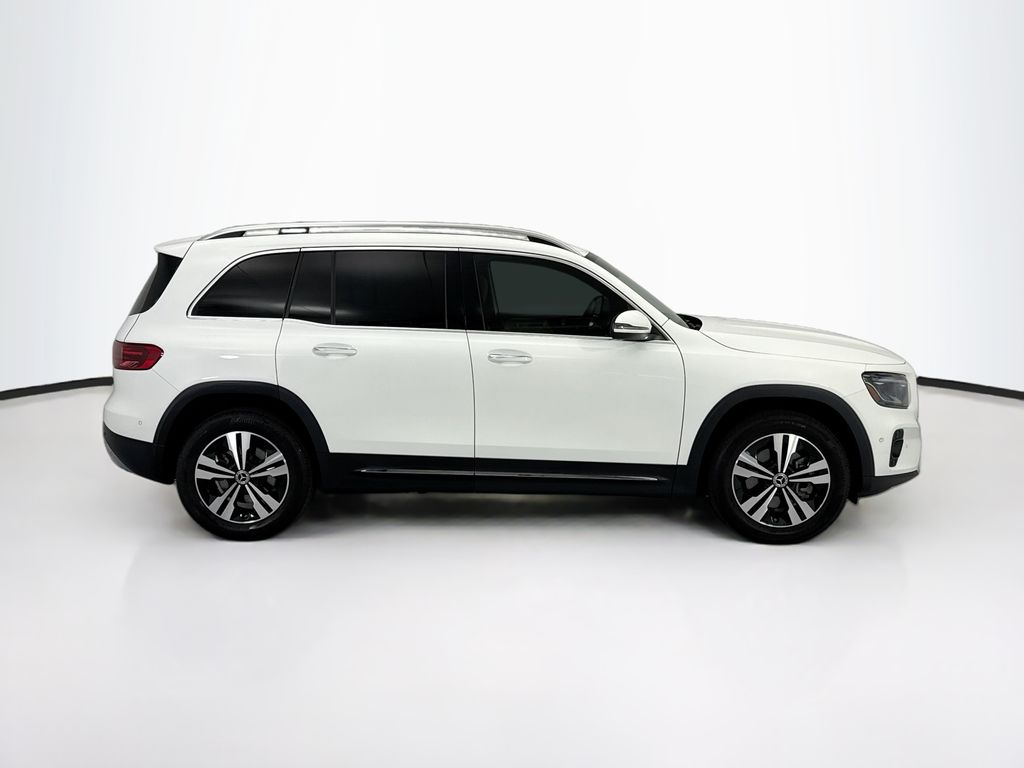Certified Used 2025 White Mercedes-Benz GLB 250 image 4