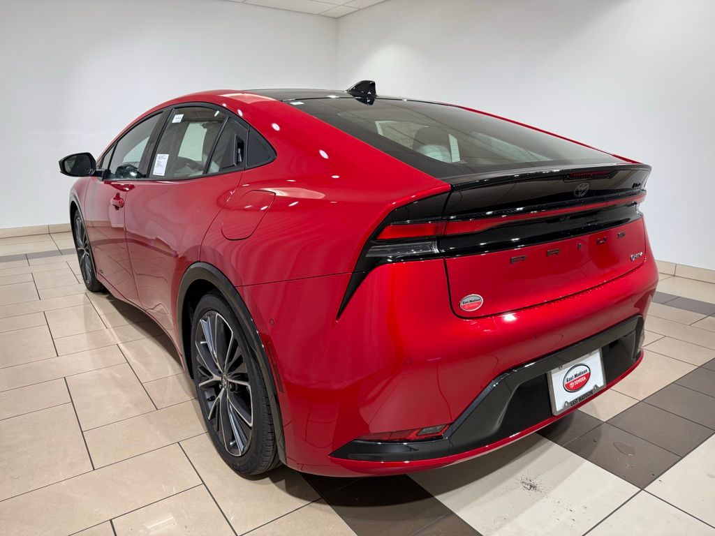 Thumbnail: 2026 Toyota Prius - 3