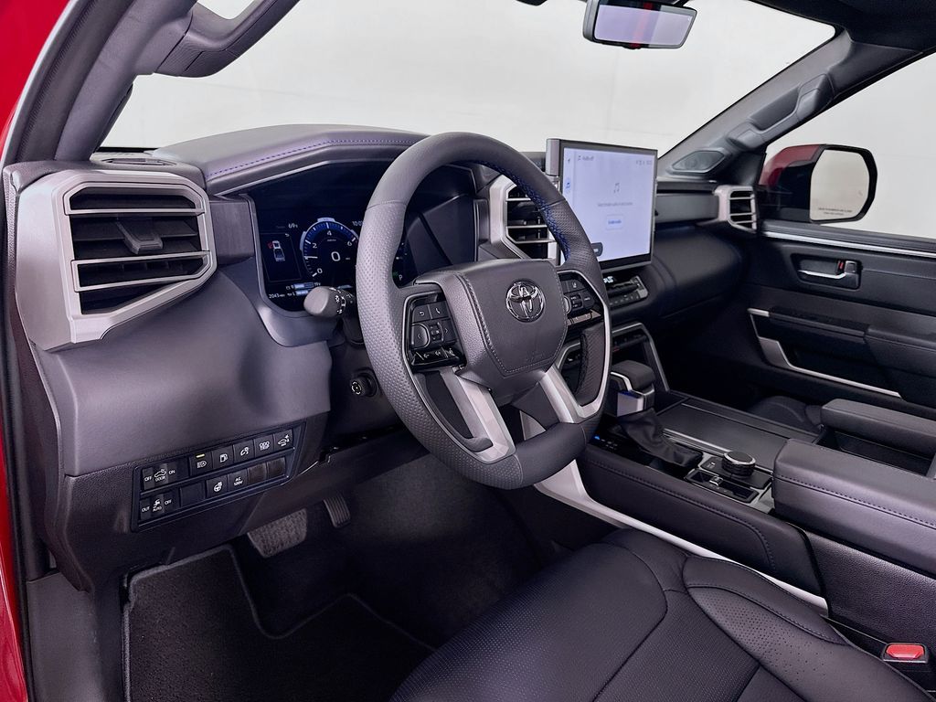 Thumbnail: 2025 Toyota Tundra - 9