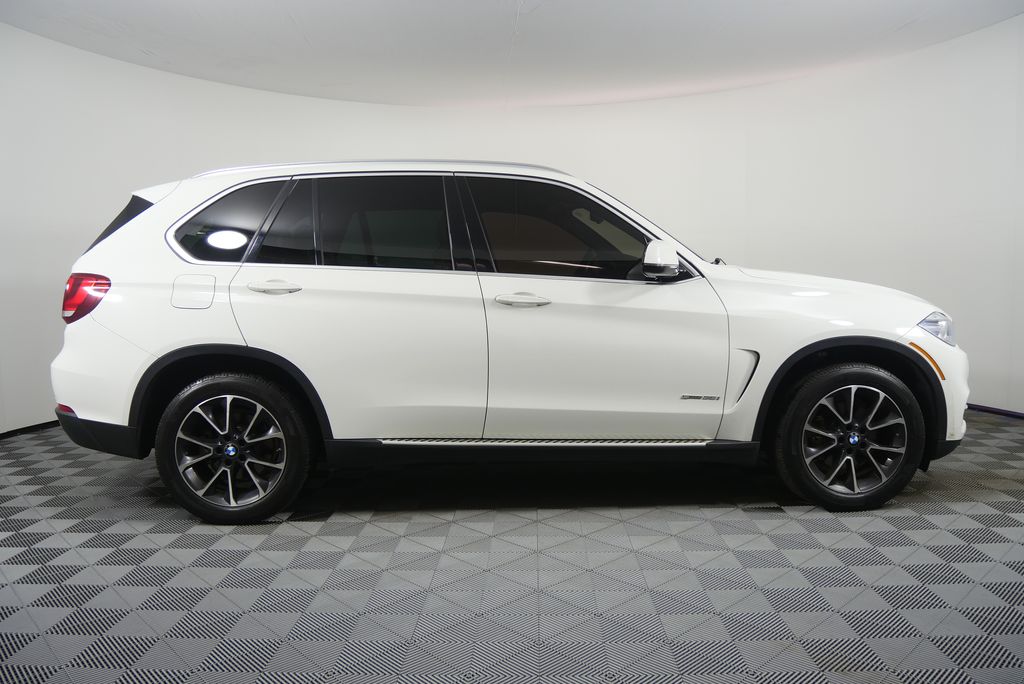Thumbnail: 2017 BMW X5 - 2