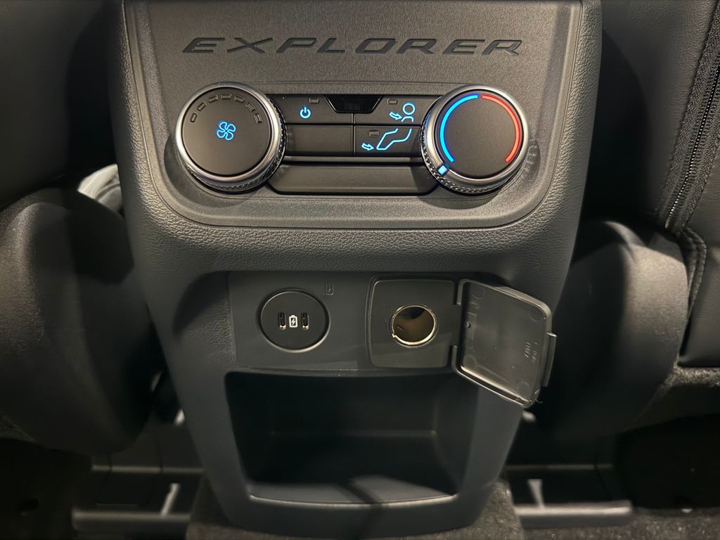 2026 Agate Black Metallic Ford Explorer ST-Line RWD SUV