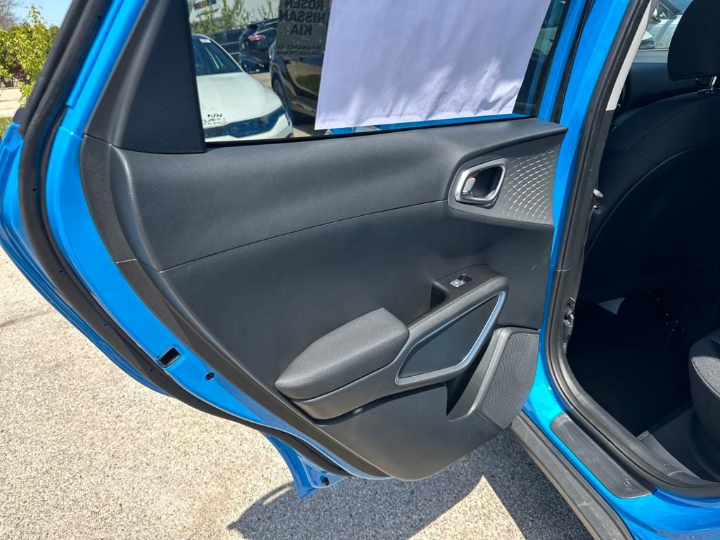 2025 Kia Soul S photo