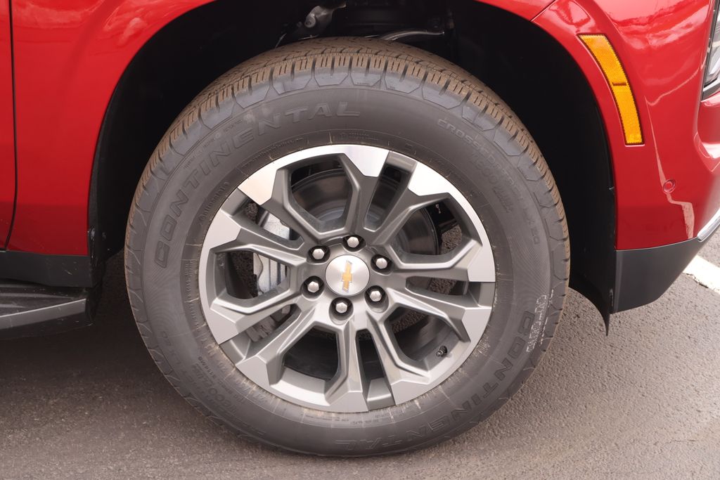 Thumbnail: 2026 Chevrolet Suburban - 11