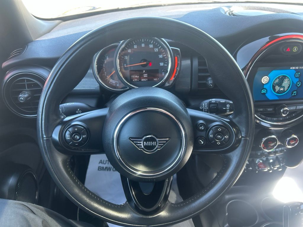 Thumbnail: 2021 MINI Cooper - 12