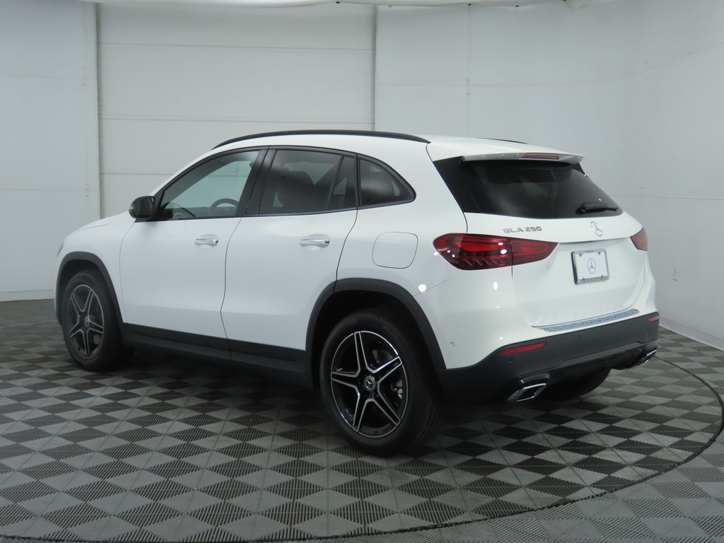 Thumbnail: 2026 Mercedes-Benz GLA - 7
