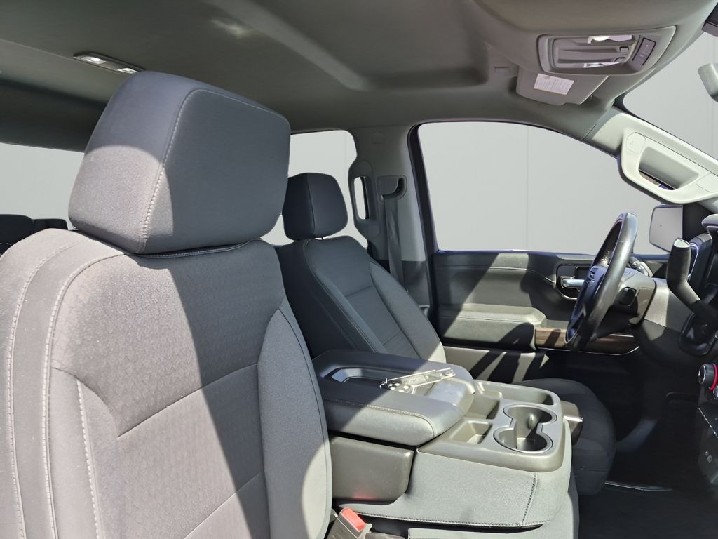 Used 2020 White Chevrolet LT image 15