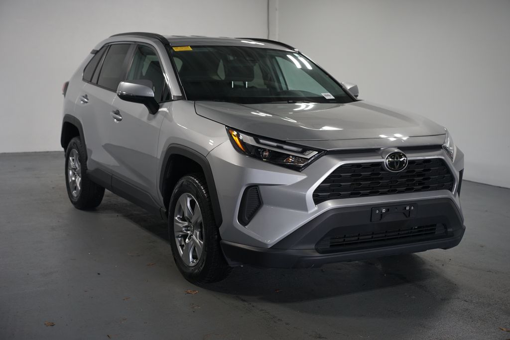 Thumbnail: 2024 Toyota RAV4 - 3