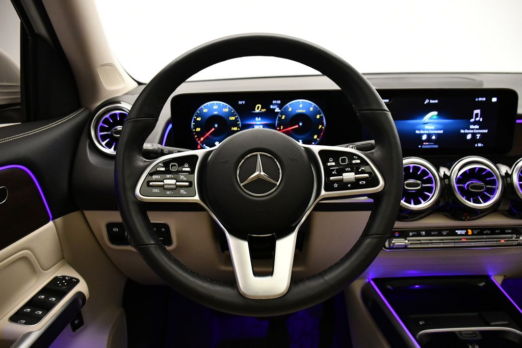 Thumbnail: 2023 Mercedes-Benz GLB - 22