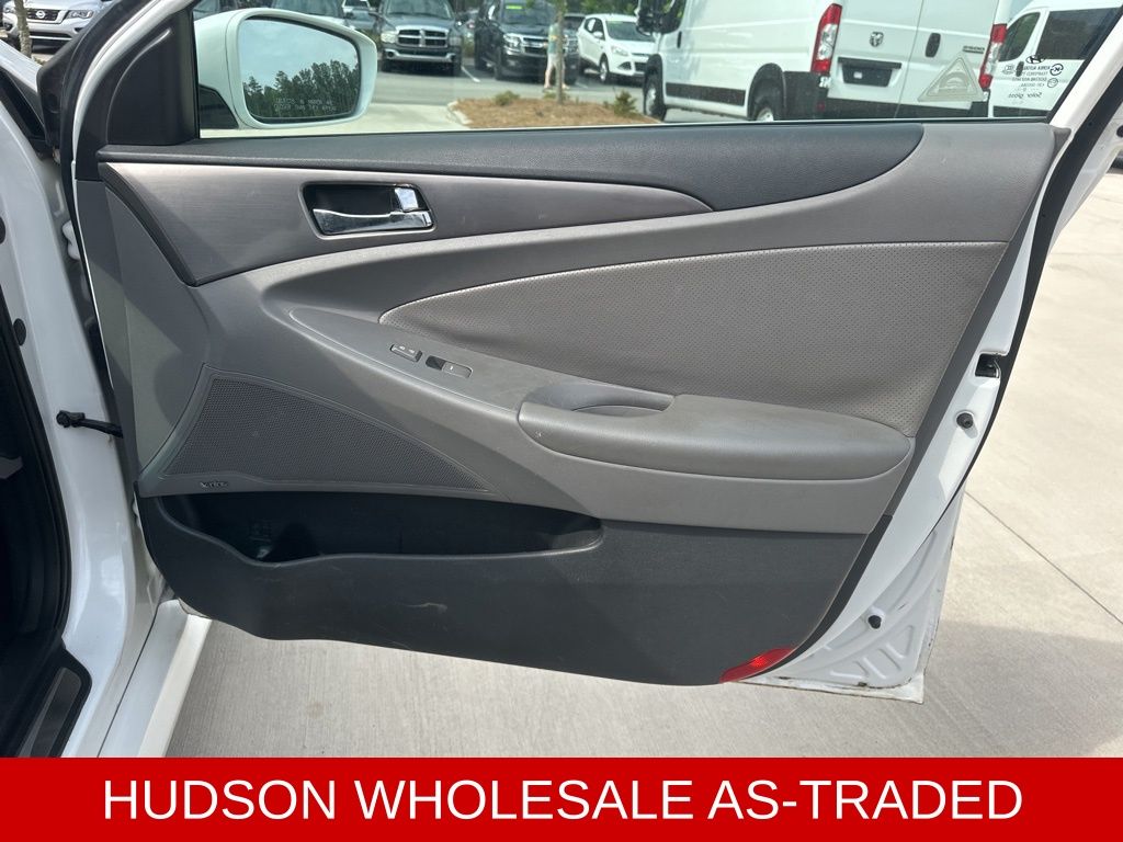 2012 Porcelain White Pearl Mica Hyundai Sonata Base FWD Sedan